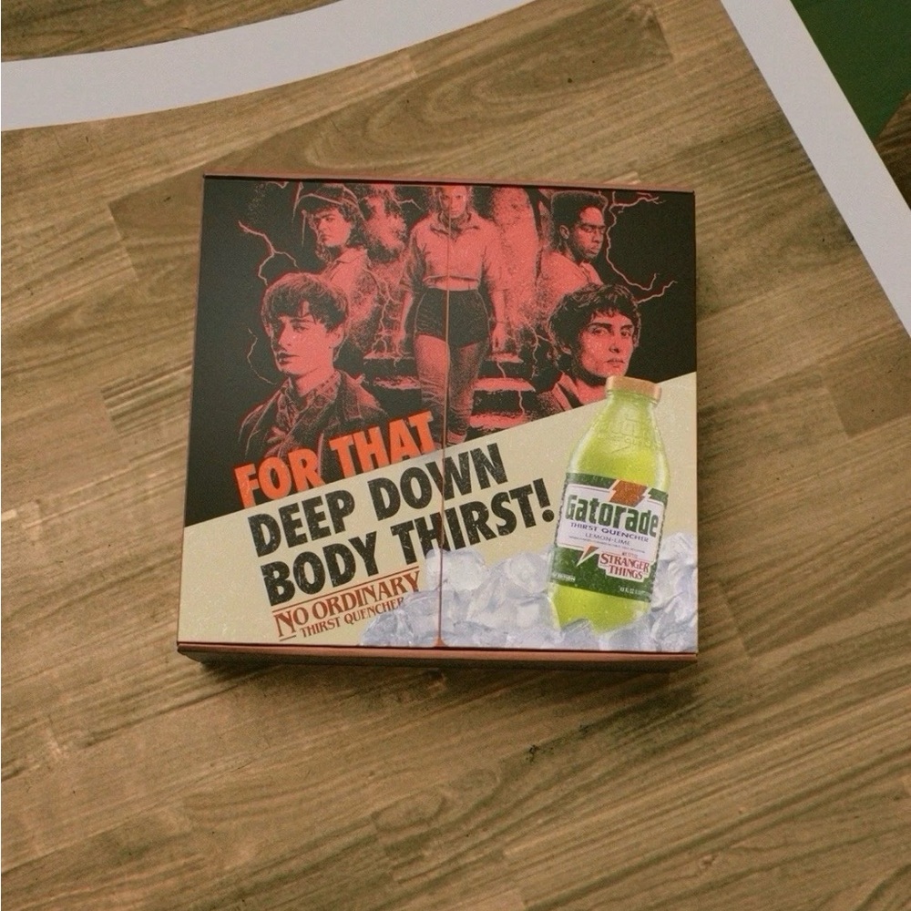 Stranger Things X Gatorade Exclusive 1987 Hawkins Capsule SIZE XL